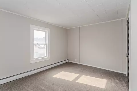 84 West St, Ware, MA 01082 photo 13