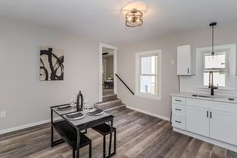 84 West St, Ware, MA 01082 photo 3