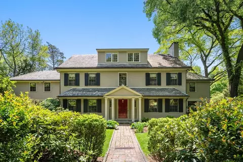 388 Warren St, Brookline, MA 02445