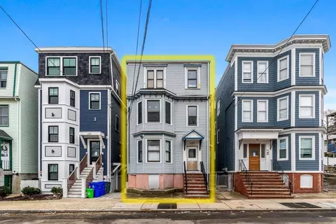 225 Eagle St, Boston, MA 02128