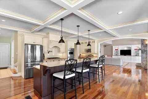 40 Canterbury St, Hingham, MA 02043 photo 7