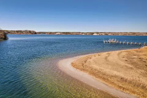 View/Area - 71 Sand Pt, Barnstable, MA 02655 photo 4 of 6