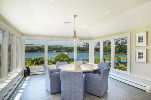 Dining - 71 Sand Pt, Barnstable, MA 02655 photo 3 of 4