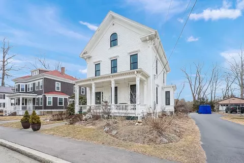 3 Prospect St, Taunton, MA 02780