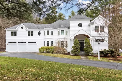 131 Radcliffe Rd, Weston, MA 02493