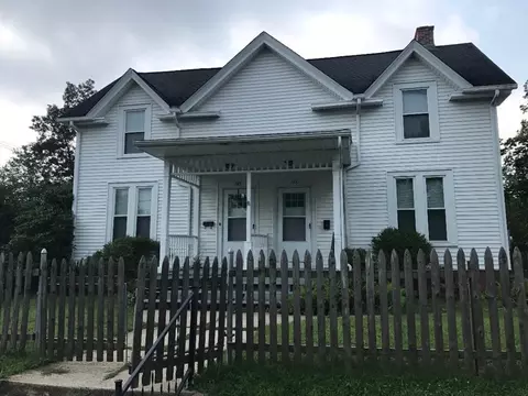 141-143 Berkshire St, Springfield, MA 01151