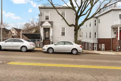4301 Washington St, Boston, MA 02131