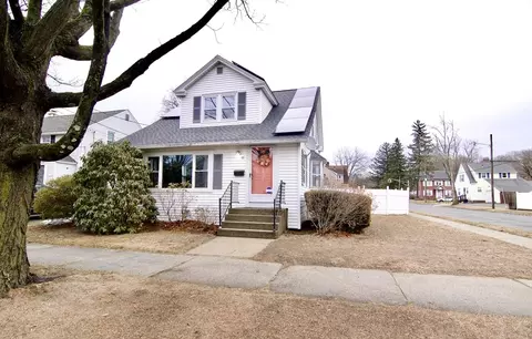 97 Ellsworth Ave, Springfield, MA 01118