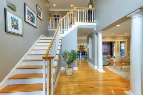 3 Bancroft Tower Rd, Worcester, MA 01609