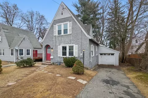 85 Braddock St, Springfield, MA 01109