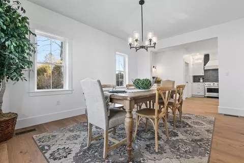 10 Chatham Ln, Danvers, MA 01923 photo 14