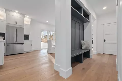 10 Chatham Ln, Danvers, MA 01923 photo 16