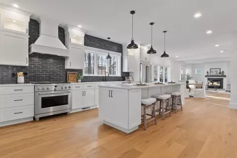 10 Chatham Ln, Danvers, MA 01923 photo 6