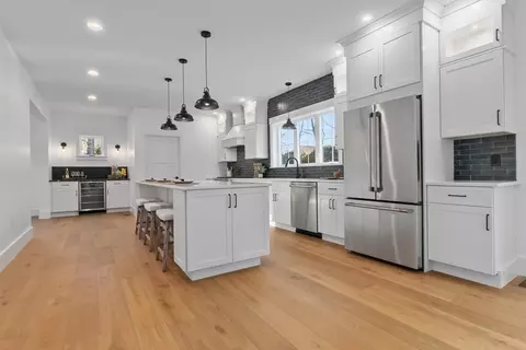 10 Chatham Ln, Danvers, MA 01923 photo 3