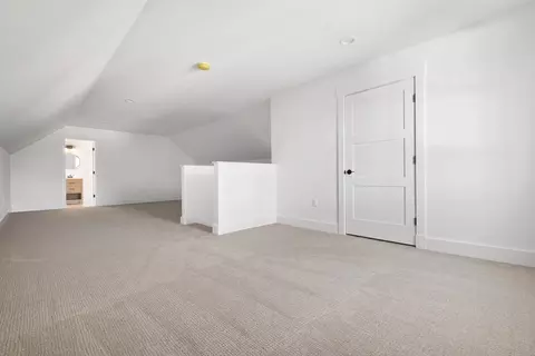 10 Chatham Ln, Danvers, MA 01923 photo 41
