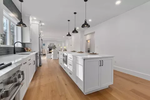 10 Chatham Ln, Danvers, MA 01923 photo 7