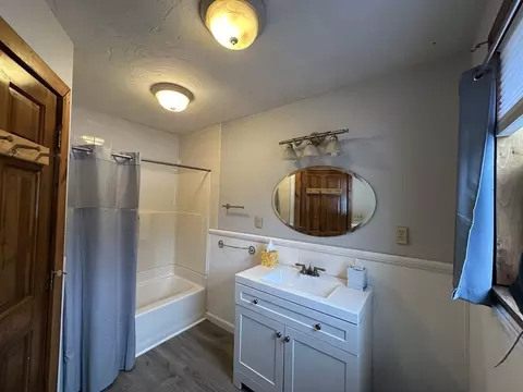 Bath - 1 Marcius Rd, Worcester, MA 01607 photo 1 of 1