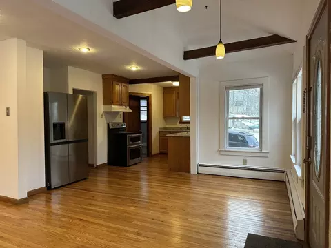 Living - 1 Marcius Rd, Worcester, MA 01607 photo 2 of 13