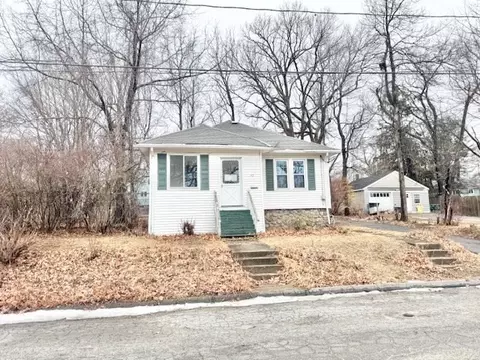 42 N Worcester Ave, Worcester, MA 01606 photo 2