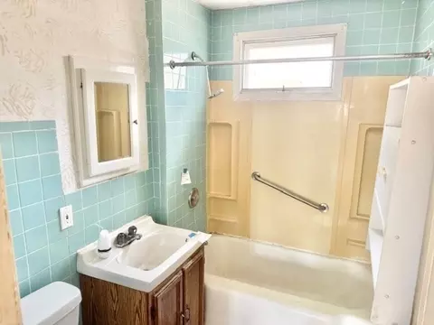 42 N Worcester Ave, Worcester, MA 01606 photo 23