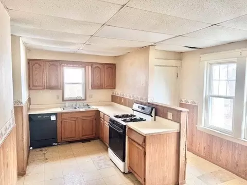 42 N Worcester Ave, Worcester, MA 01606 photo 15