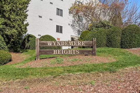 11 Gibbs St #12A, Worcester, MA 01607