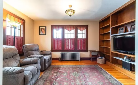 48 Perkins St, Springfield, MA 01118 photo 15