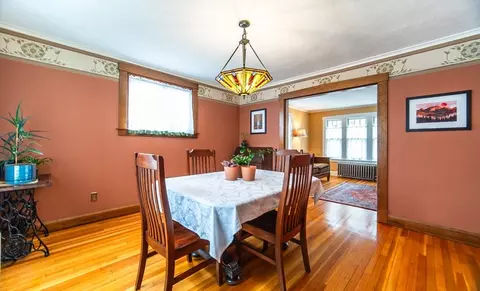 48 Perkins St, Springfield, MA 01118 photo 5