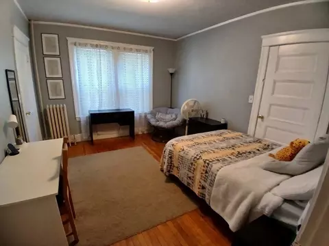 Bedroom - 26 Elbridge St, Worcester, MA 01609 photo 2 of 5