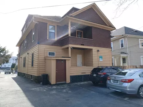 Exterior - 26 Elbridge St, Worcester, MA 01609 photo 2 of 2