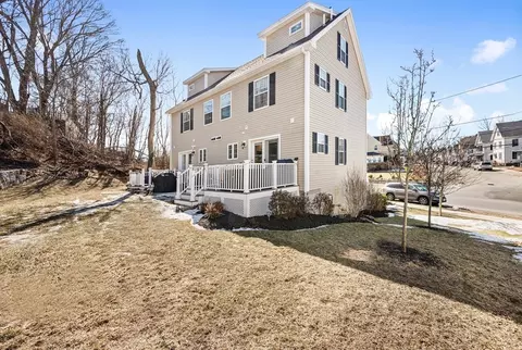 14 Sutton St #A, Peabody, MA 01960 photo 36