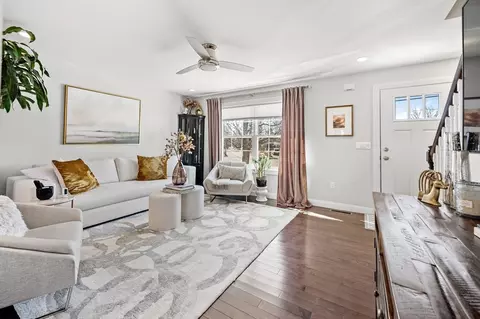 14 Sutton St #A, Peabody, MA 01960 photo 3