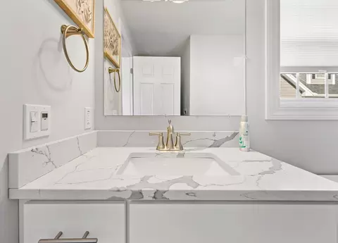 14 Sutton St #A, Peabody, MA 01960 photo 34