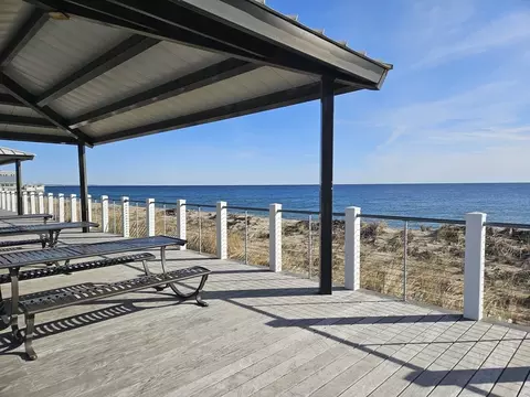 20 Cable Ave #8, Salisbury, MA 01952