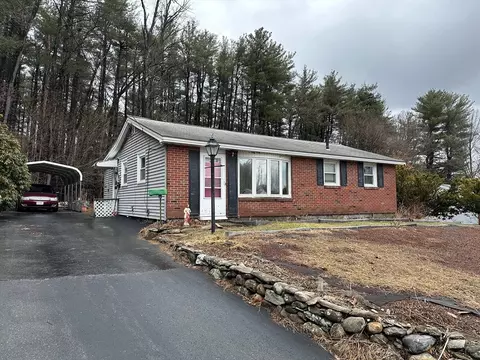 67 Longedge Ave, Fitchburg, MA 01420