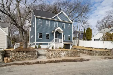 18 Hillcrest St, Arlington, MA 02476