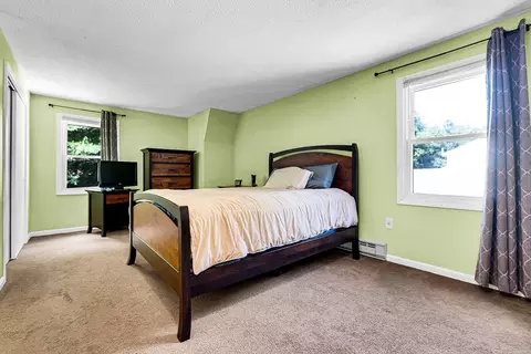Bedroom - 102 Lower Gore Rd, Webster, MA 01570 photo 1 of 4