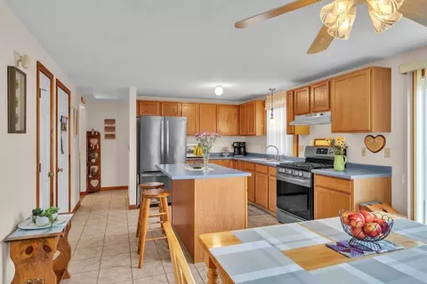 5248 N Main St, Fall River, MA 02720 photo 5