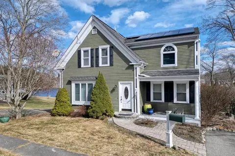 67 Lake St, Abington, MA 02351