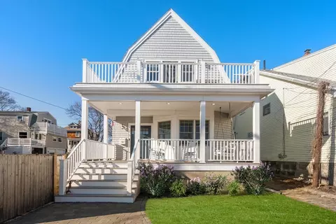 9 Range Rd, Nahant, MA 01908