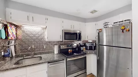 Kitchen - 5 Washington St #11, Medford, MA 02155 photo 2 of 2