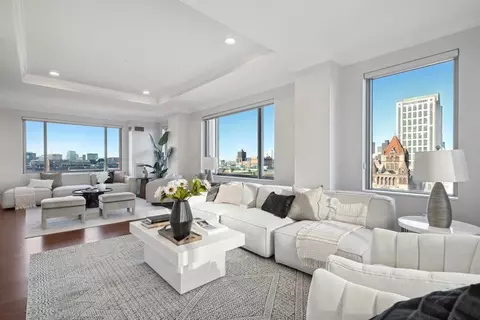 1 Huntington Ave #901, Boston, MA 02116
