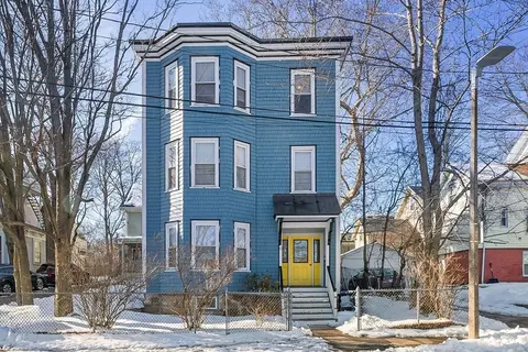 13 Oakdale #3, Boston, MA 02130