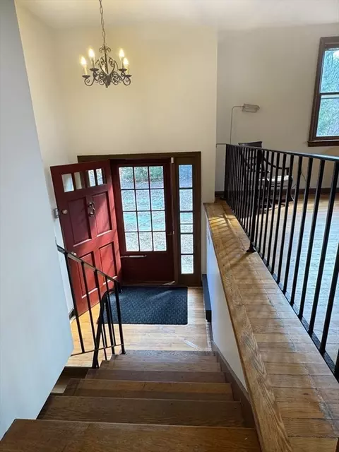 185 Middle St, Amherst, MA 01002 photo 15