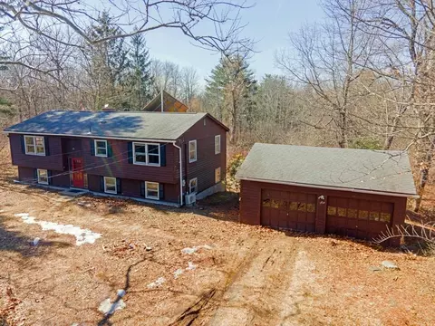 185 Middle St, Amherst, MA 01002 photo 39