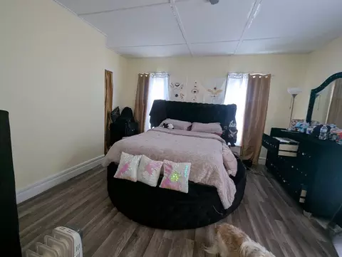 32 Acushnet Ave, Springfield, MA 01105 photo 9