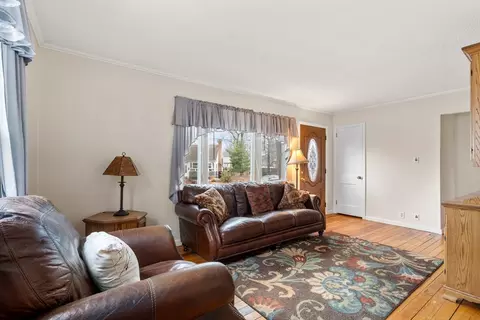 235 Dorset St, Springfield, MA 01108 photo 10