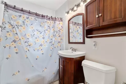 235 Dorset St, Springfield, MA 01108 photo 17