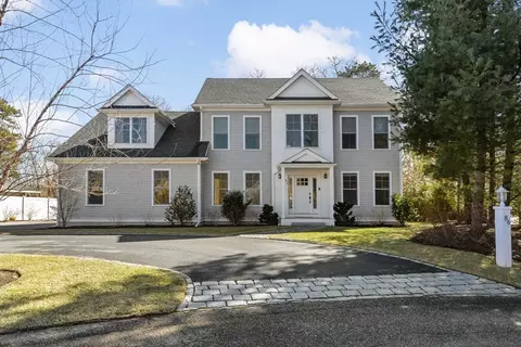 86 Rivers Edge Rd, Falmouth, MA 02536