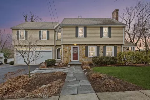 29 Allen Rd, Winchester, MA 01890